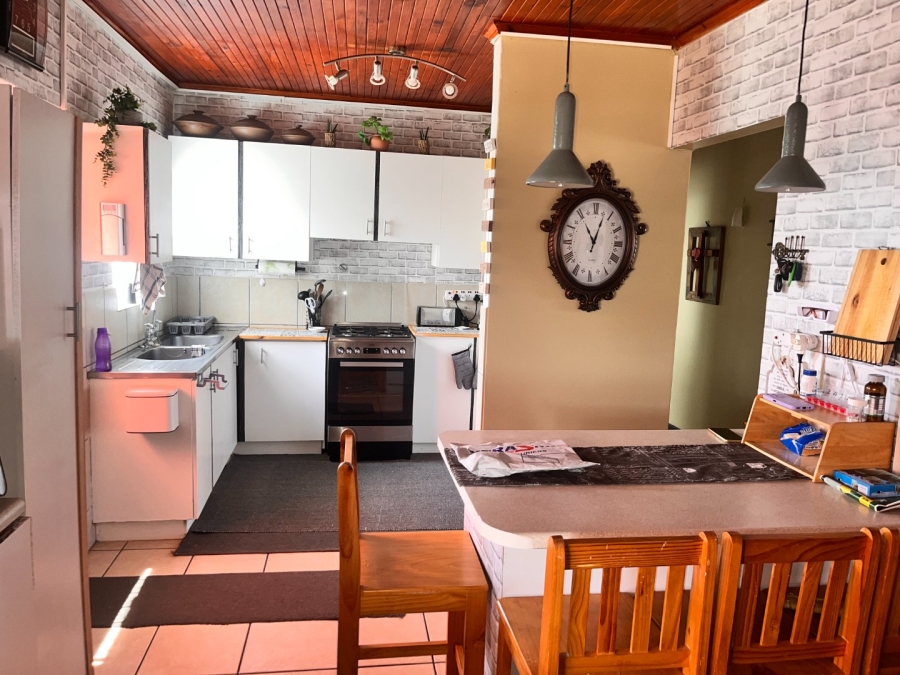 3 Bedroom Property for Sale in Noorsekloof Eastern Cape